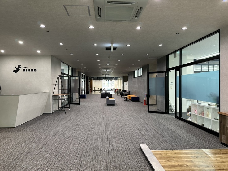 新潟にあるドコドア株式会社の本社内観