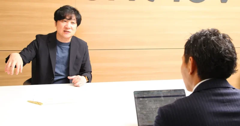 人材研究所・曽和利光氏と編集部粕尾の対談の様子