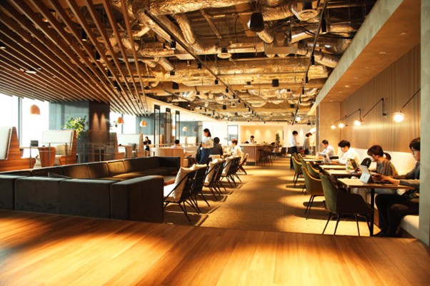 兼松株式会社のカフェエリア