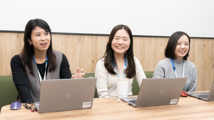 京セラみらいエンビジョン株式会社の藤本さん、梅澤さん、藤原さん