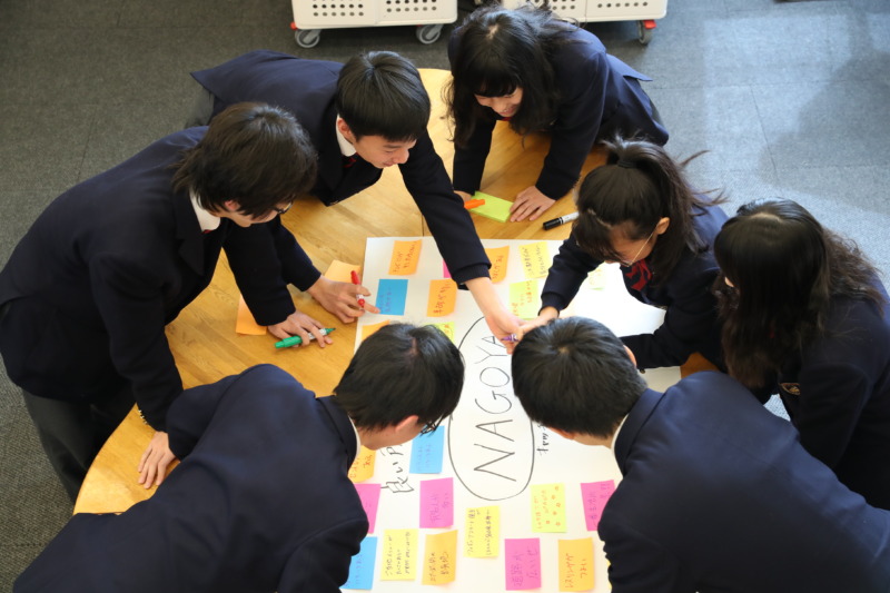 名古屋国際中学校・高等学校の授業風景