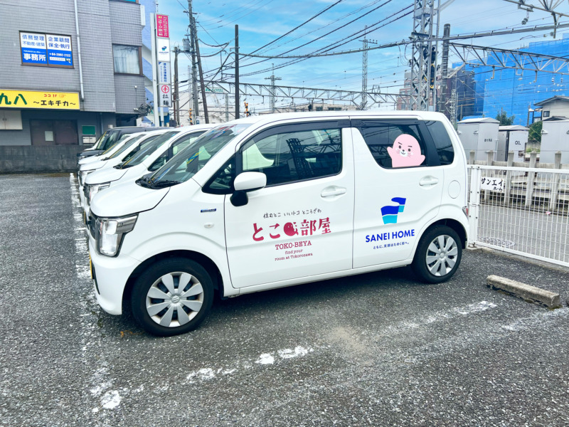 株式会社サンエイホームの社用車