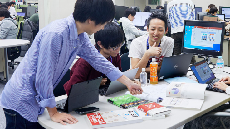 セリオ株式会社のエンジニアの仕事風景