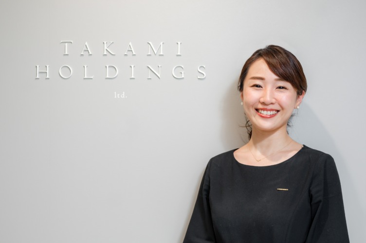 TAKAMI BRIDAL人材開発課の渡邉麻耶さん