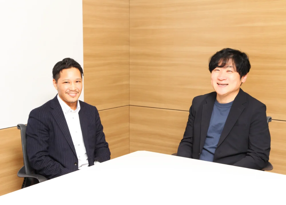 株式会社人材研究所 代表取締役社長の曽和利光氏に対面インタビューを行った様子